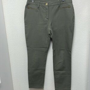 Chico’s So Slimming Medium Size 1 Ankle Olive Green Jeans Pants